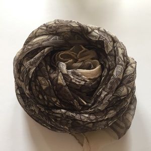 Tahari Scarf